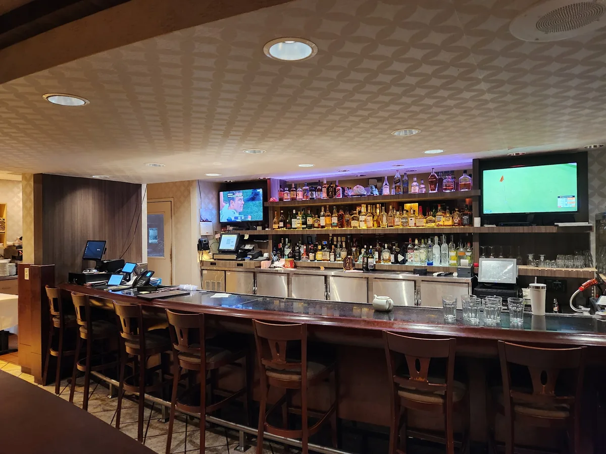 Hong Hua — bar